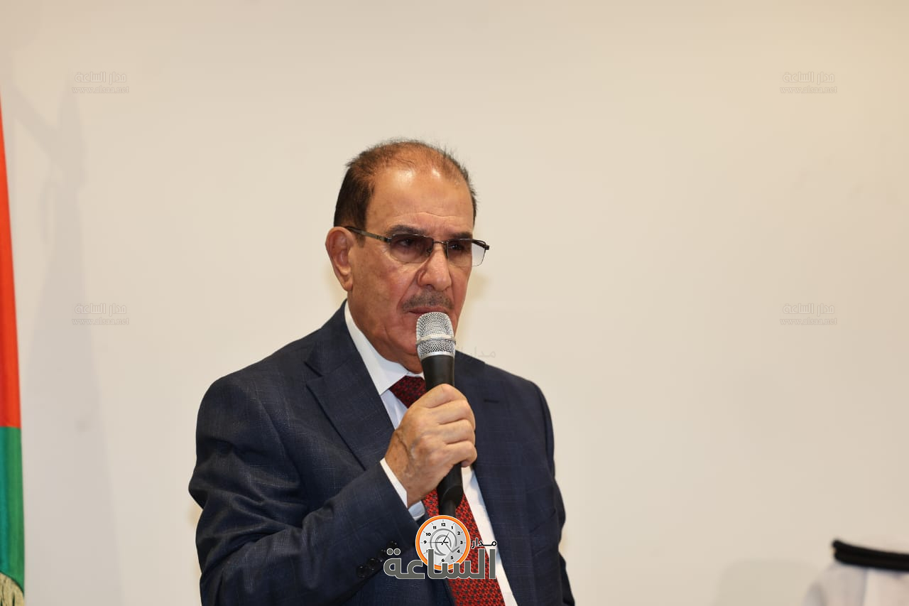 Madar Al-Saa Images 0.0012470264377116846