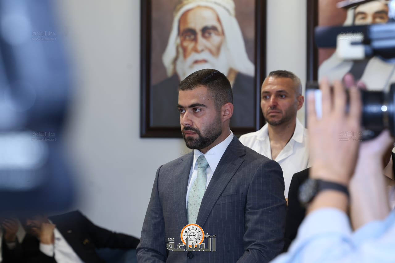 Madar Al-Saa Images 0.5030799397247282