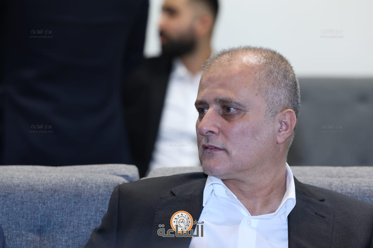 Madar Al-Saa Images 0.524215064810992