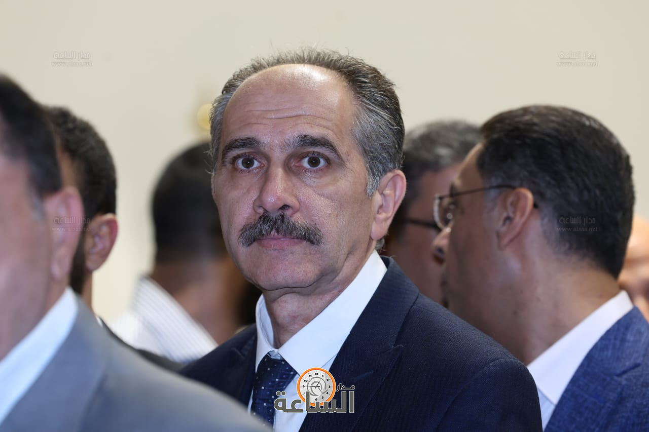 Madar Al-Saa Images 0.7008302617147898