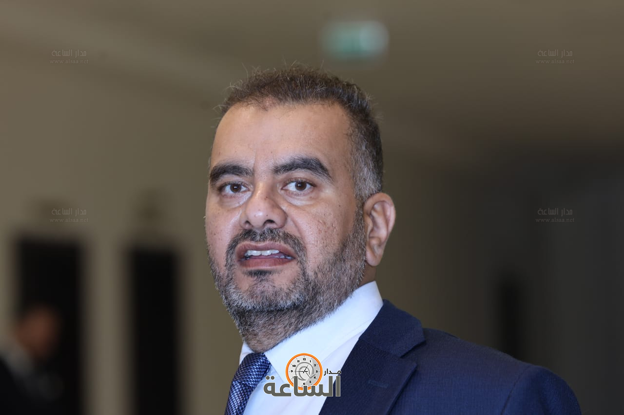 Madar Al-Saa Images 0.2631517078000074