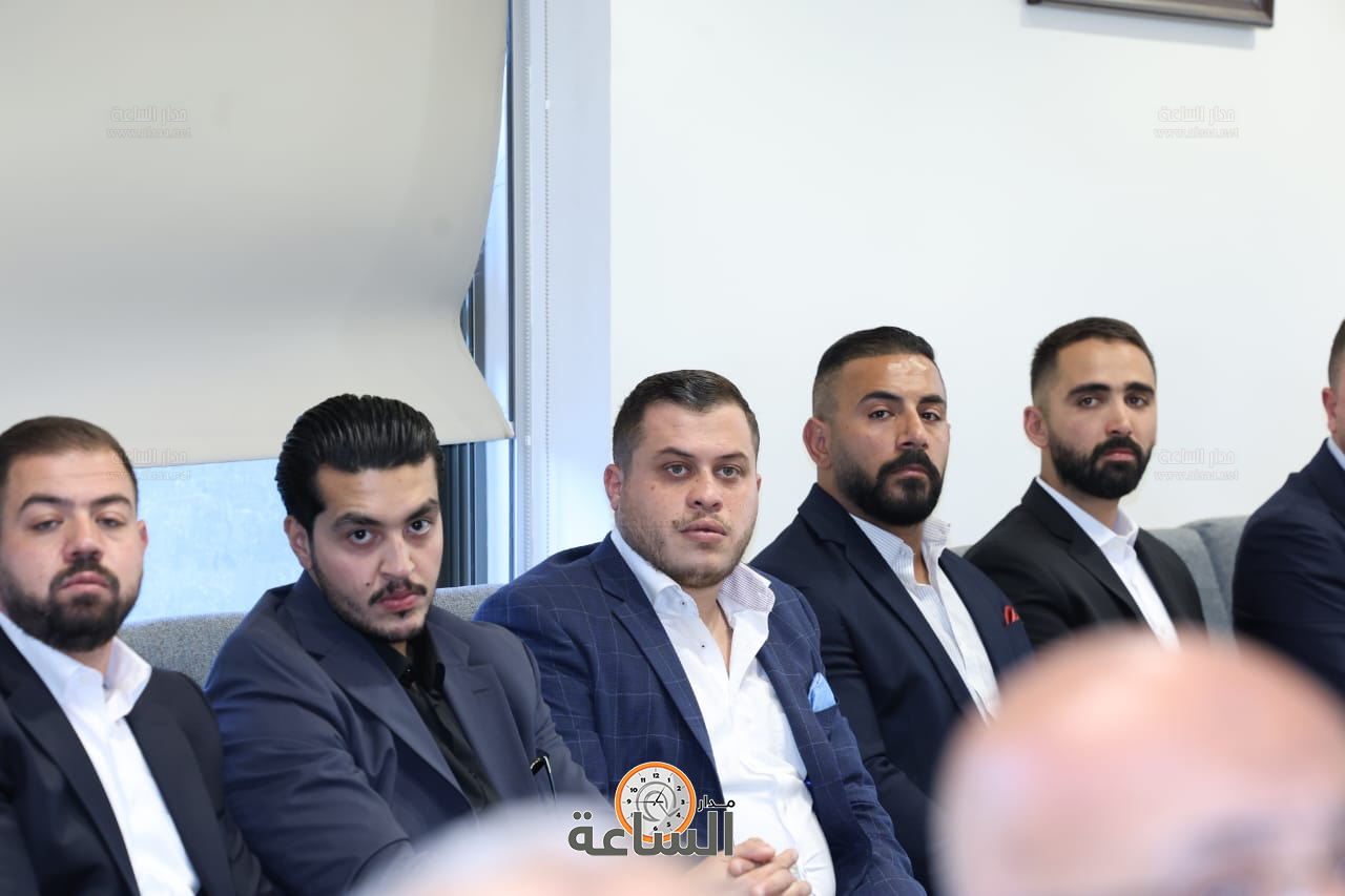 Madar Al-Saa Images 0.6192289634712681