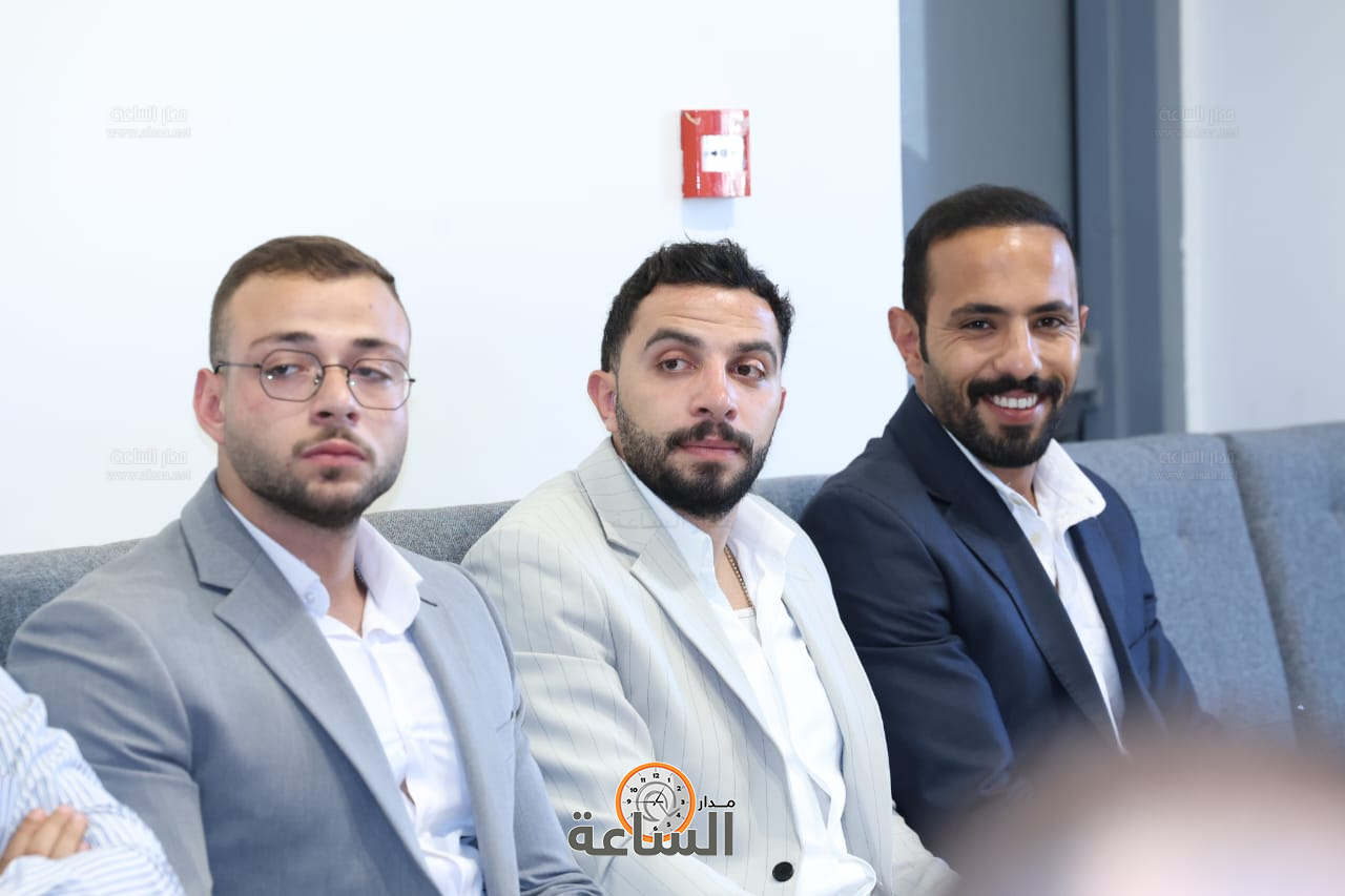 Madar Al-Saa Images 0.5512269512631226