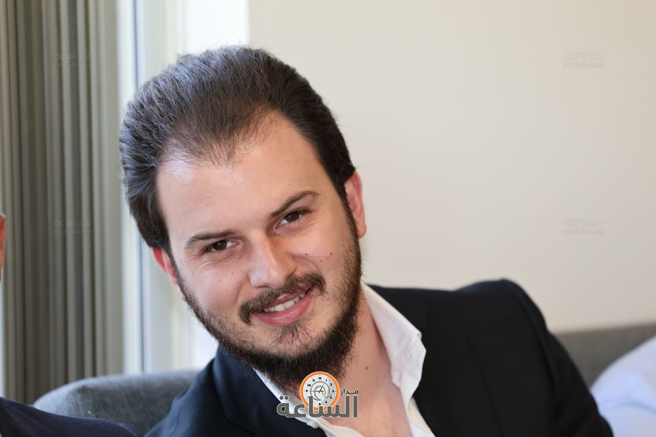 Madar Al-Saa Images 0.2648238289386041