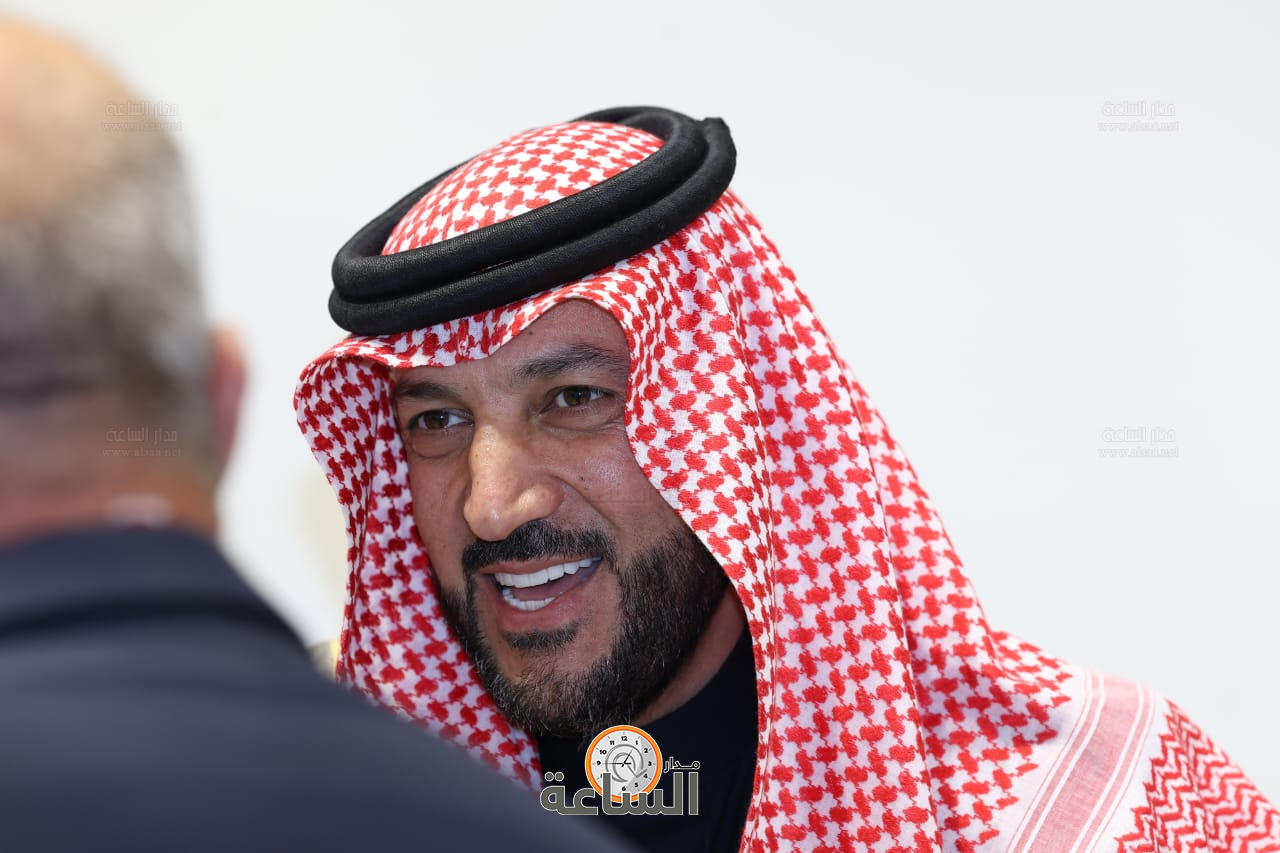 Madar Al-Saa Images 0.466794417895671