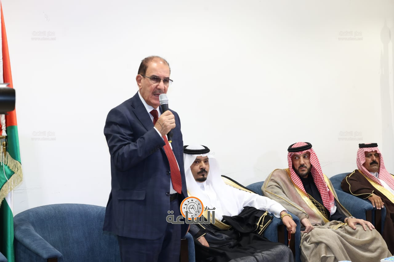 Madar Al-Saa Images 0.3767585148499578