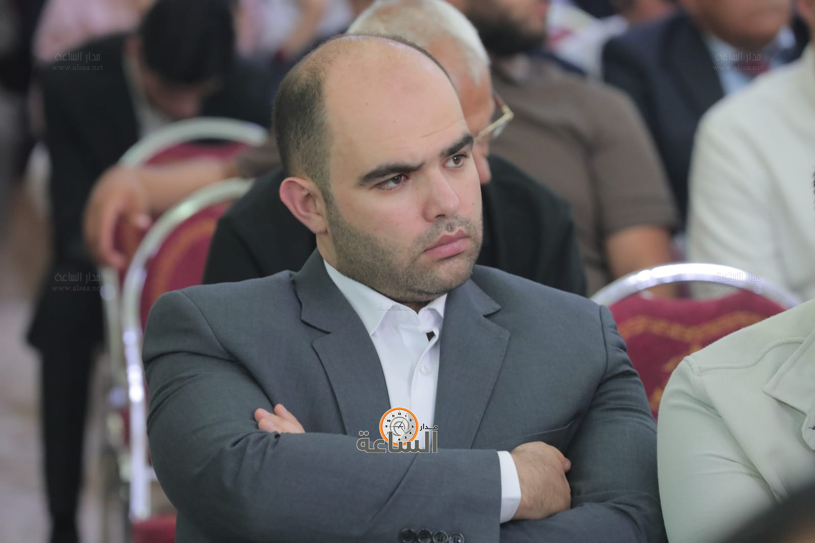 Madar Al-Saa Images 0.8196478191127075