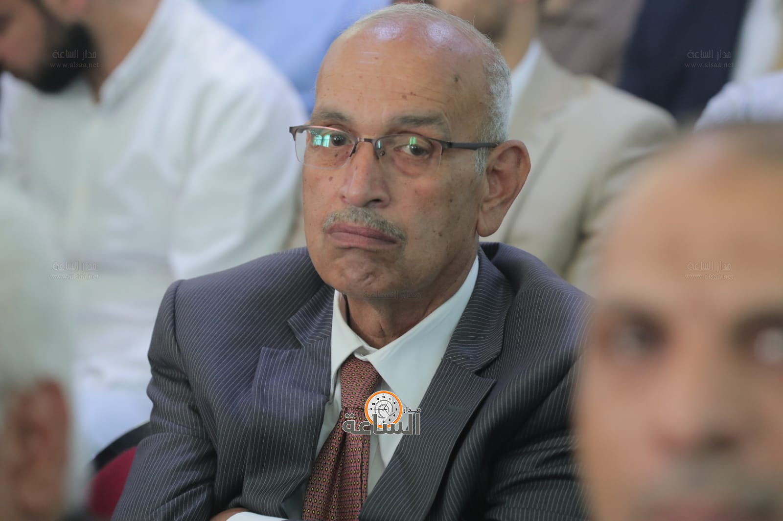 Madar Al-Saa Images 0.31505940763968165