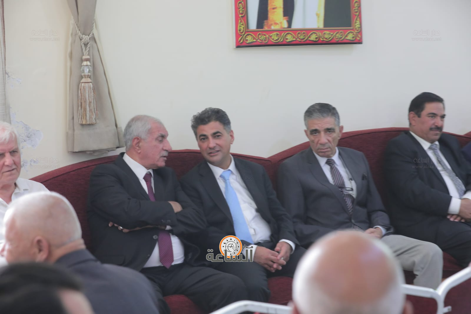 Madar Al-Saa Images 0.015348596292261929