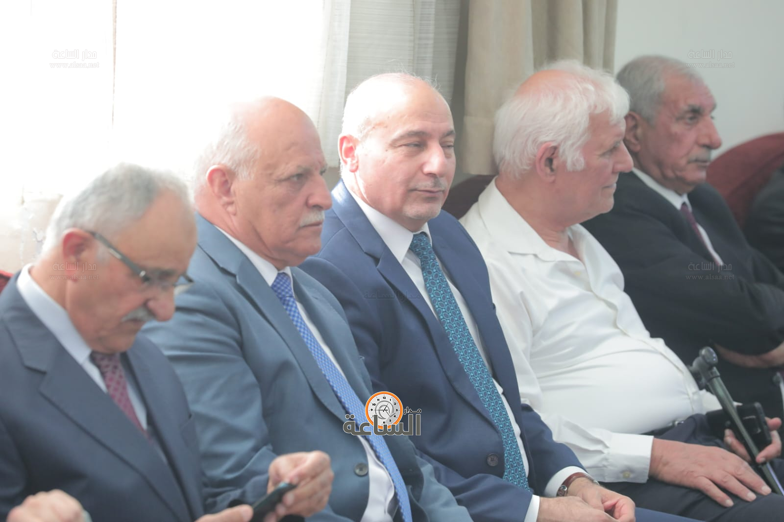 Madar Al-Saa Images 0.27173674349942123