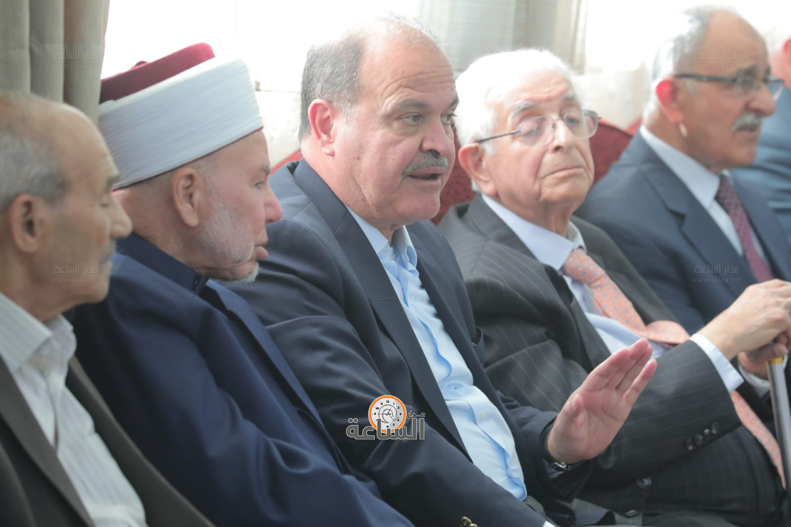 Madar Al-Saa Images 0.6354849030996867