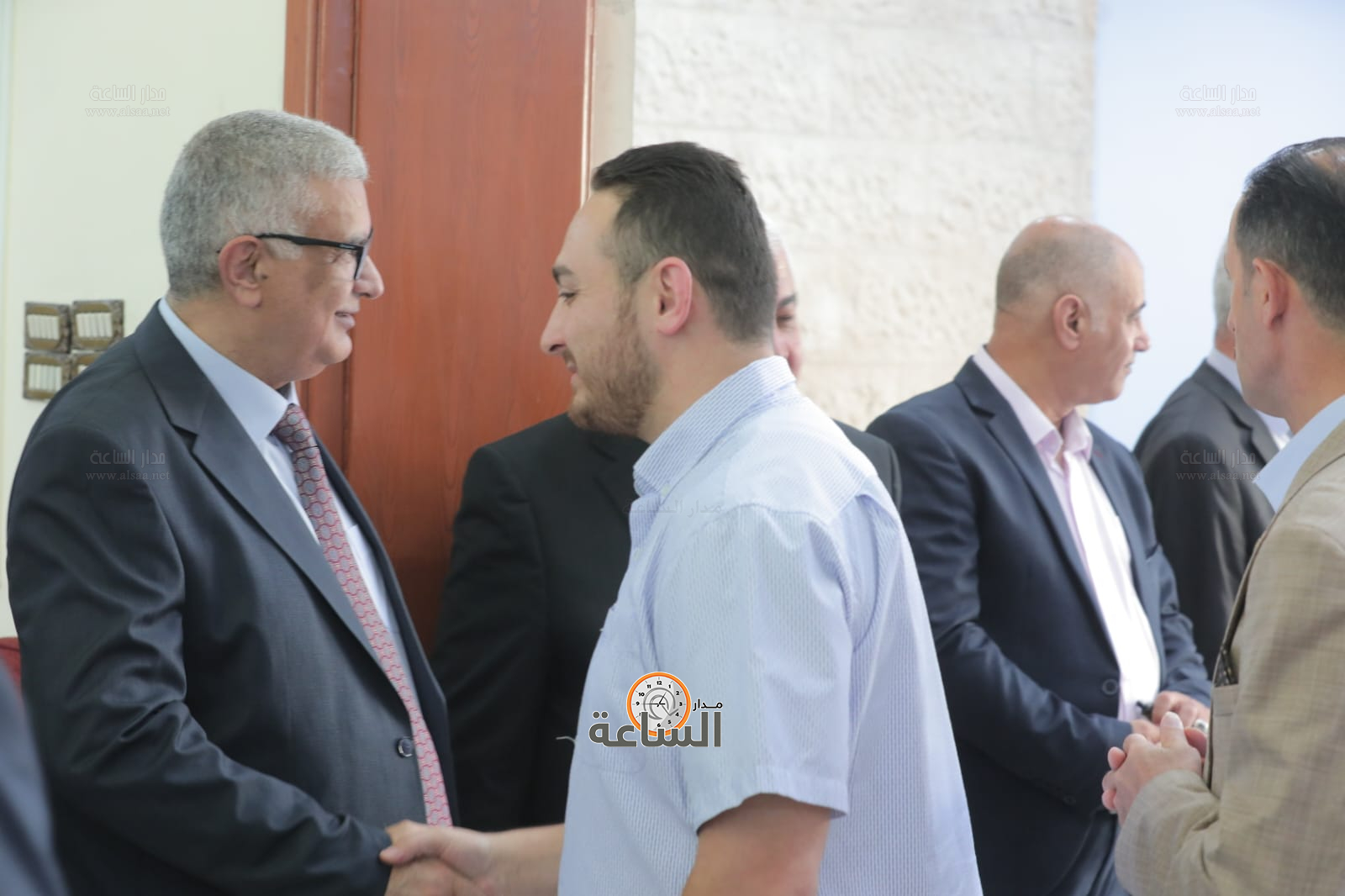 Madar Al-Saa Images 0.750021953370432