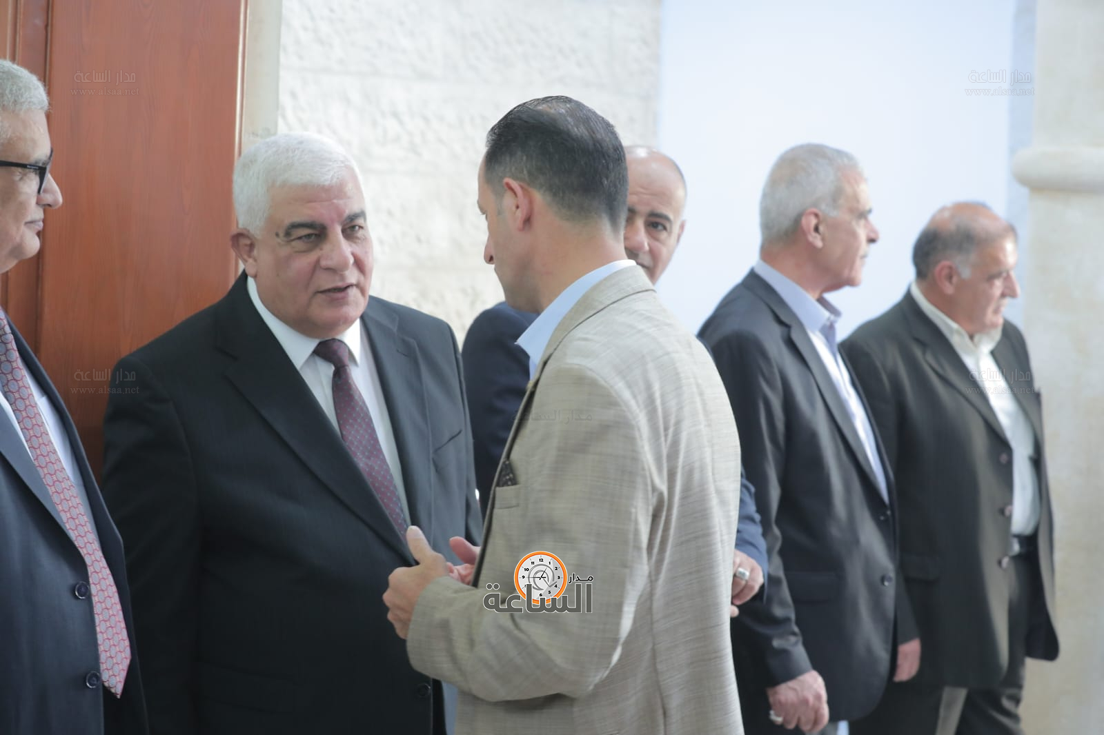 Madar Al-Saa Images 0.2551385206557697