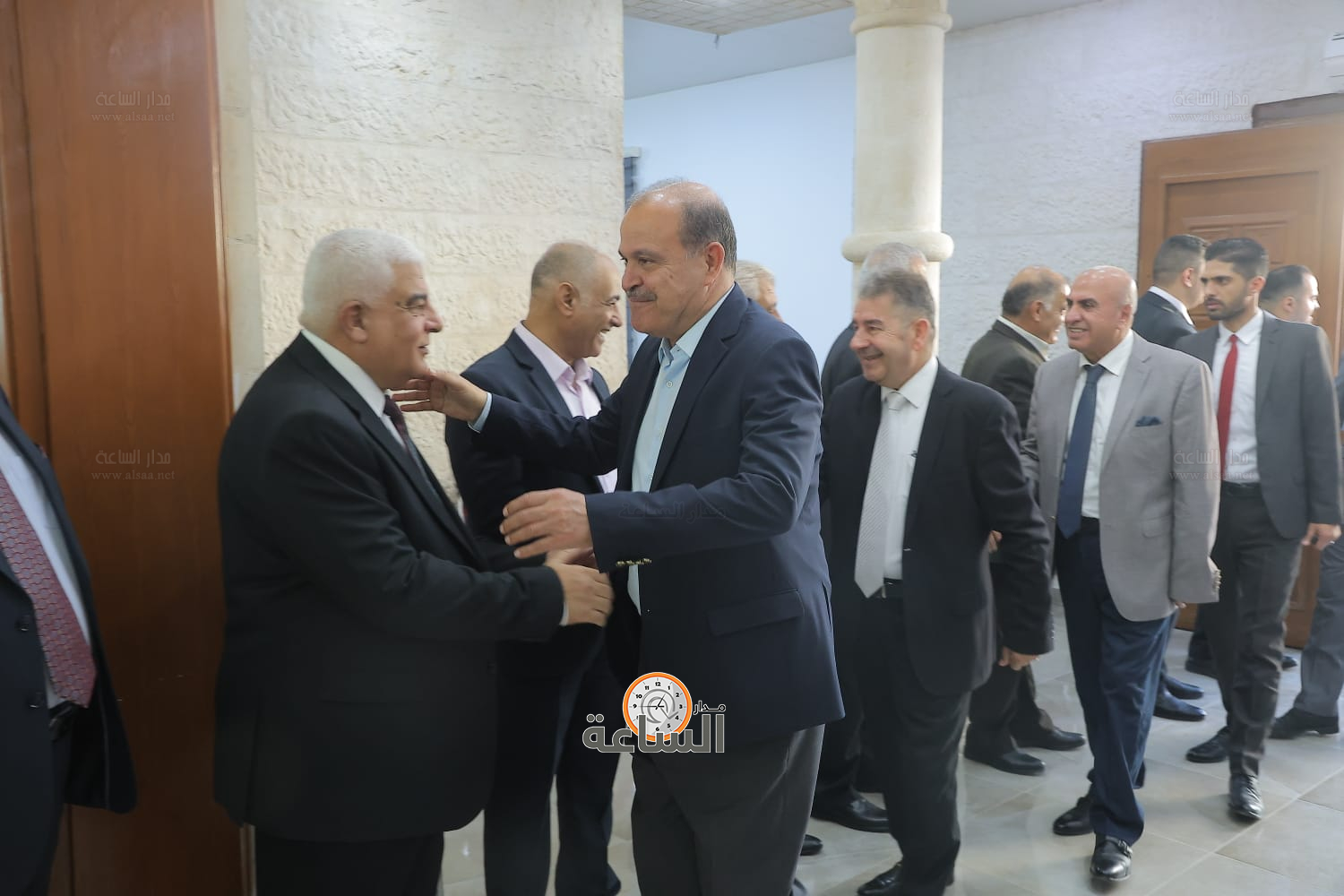 Madar Al-Saa Images 0.5486151640300668