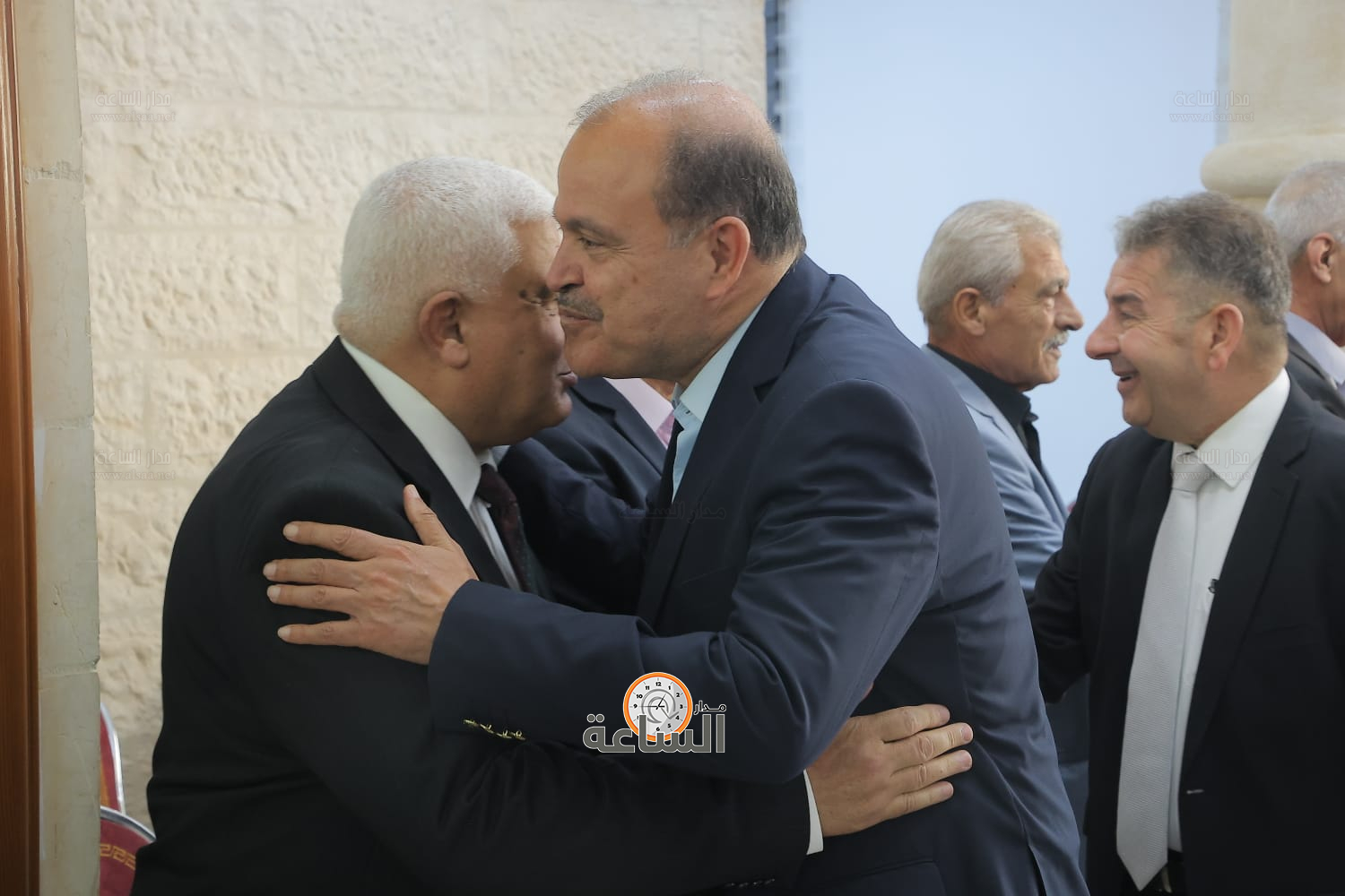 Madar Al-Saa Images 0.2928674475420454