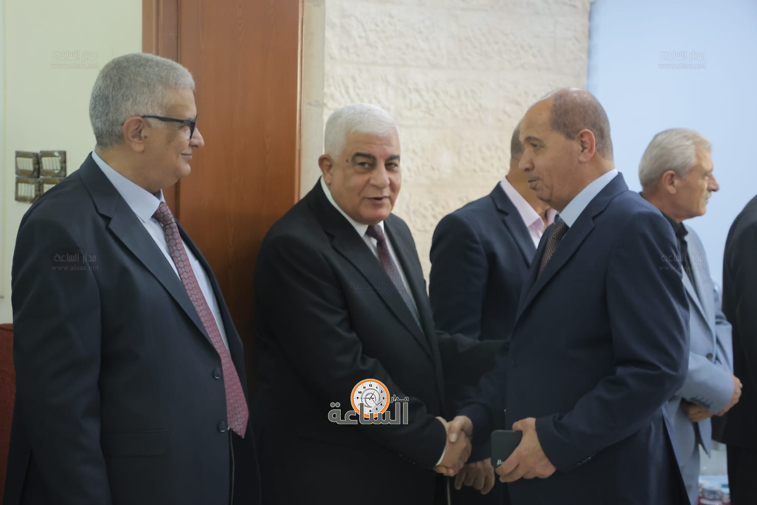 Madar Al-Saa Images 0.969864569672889