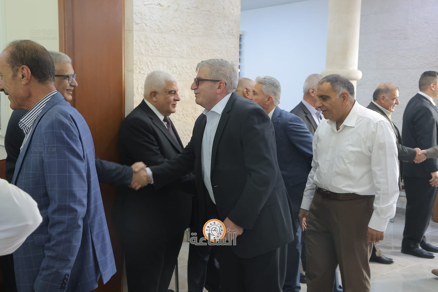 Madar Al-Saa Images 0.2970877931464472