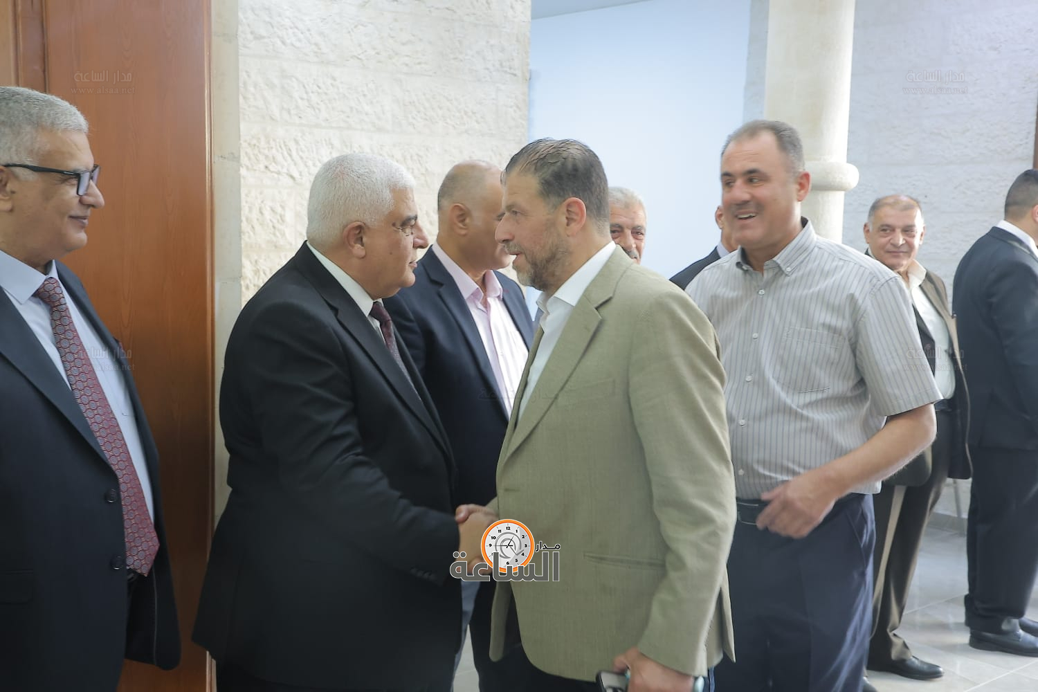 Madar Al-Saa Images 0.39516708374827003