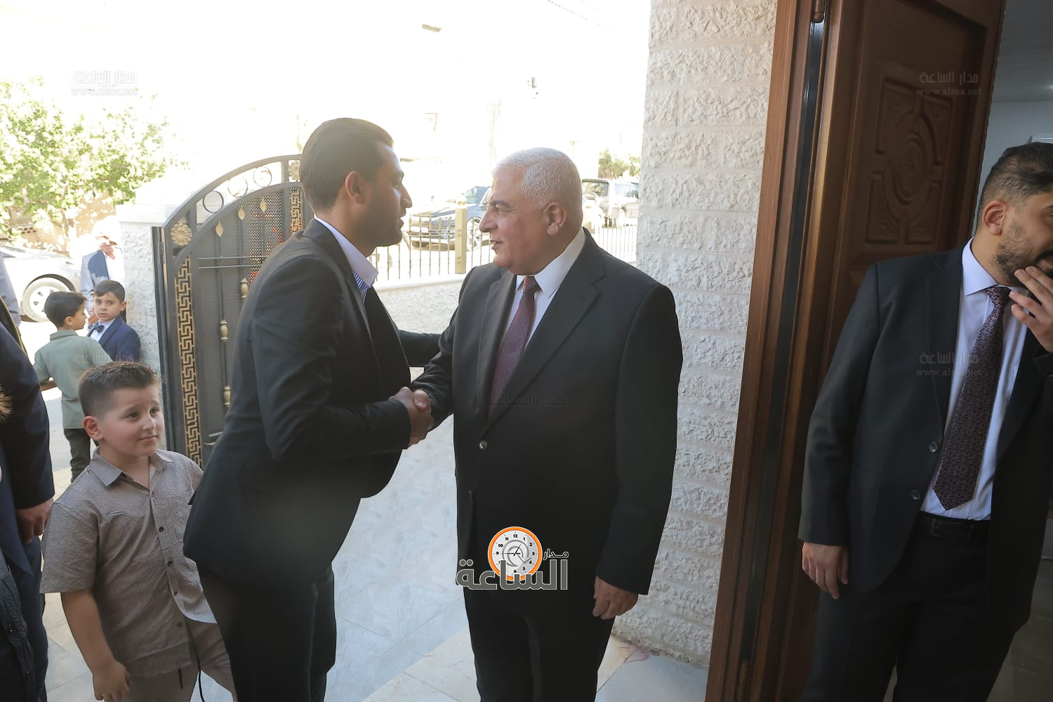 Madar Al-Saa Images 0.025782406962896354