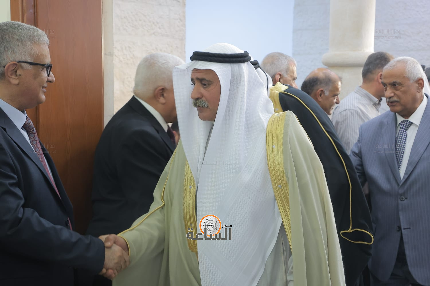 Madar Al-Saa Images 0.3939621445707797