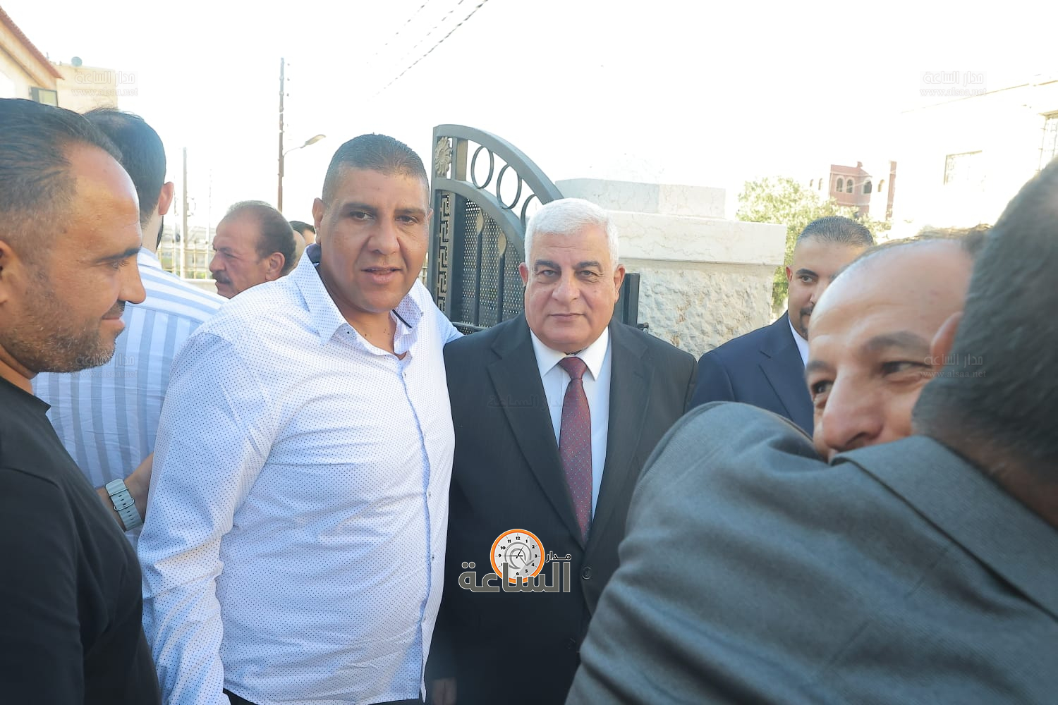 Madar Al-Saa Images 0.1424519434361069