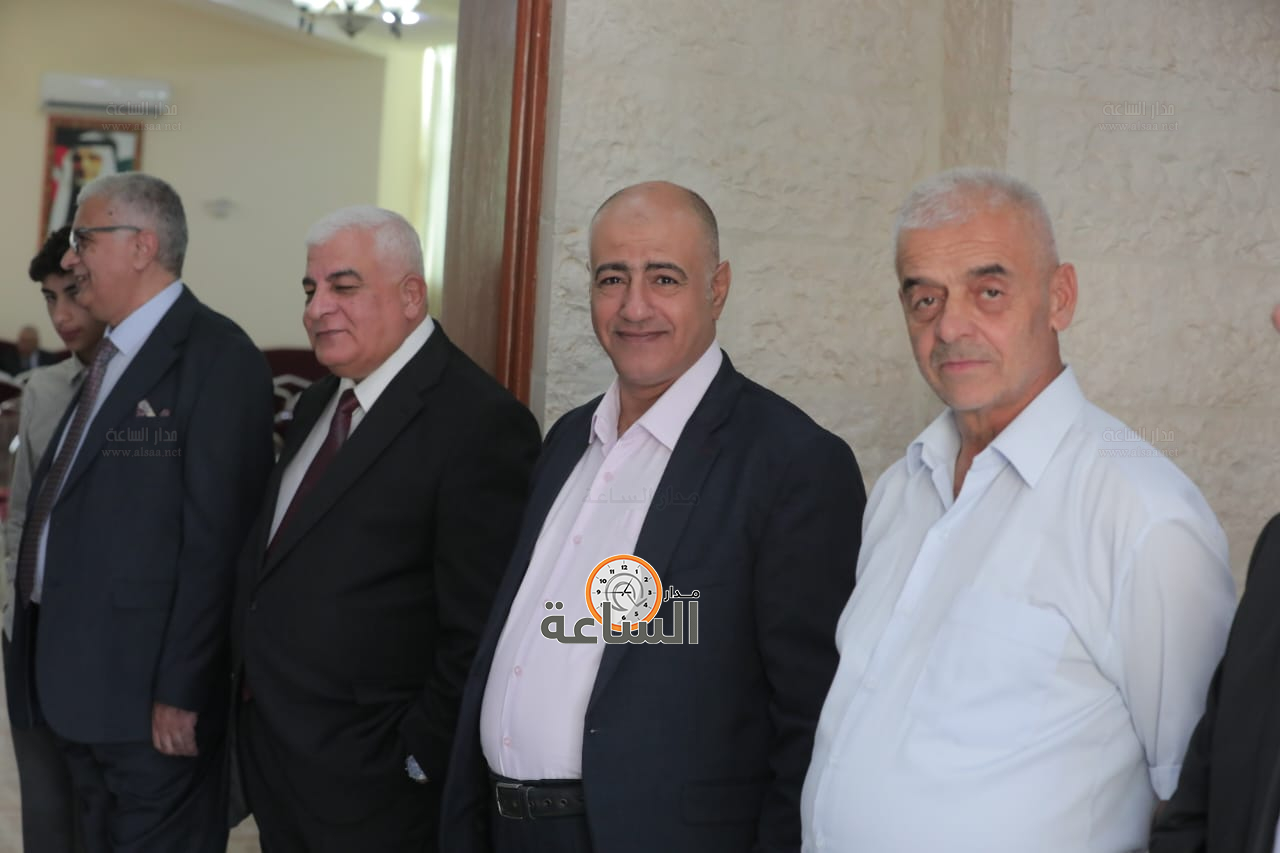 Madar Al-Saa Images 0.9048377329313833