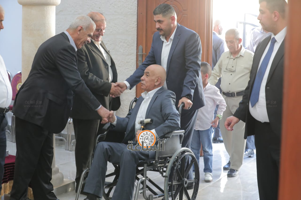 Madar Al-Saa Images 0.6608066360540634