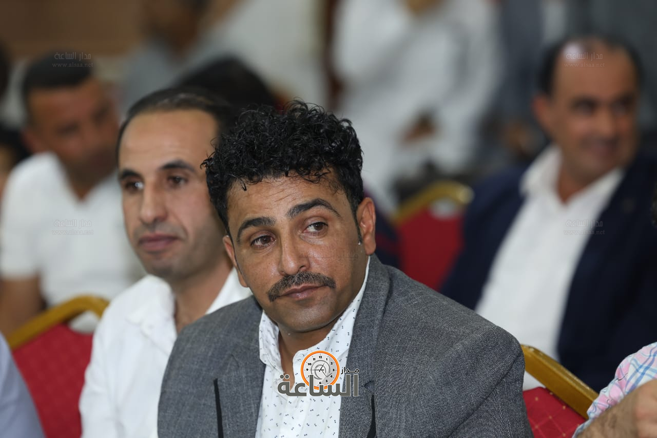 Madar Al-Saa Images 0.516609108422977