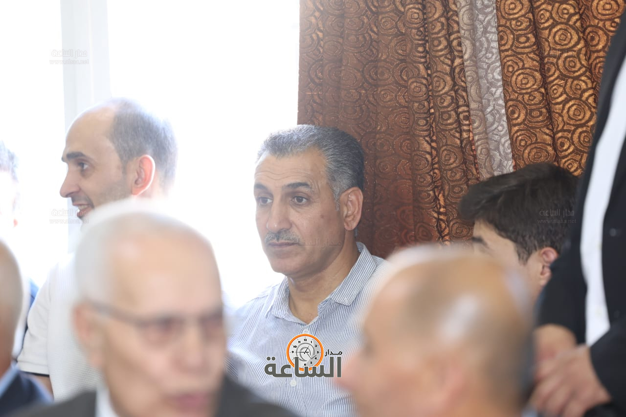 Madar Al-Saa Images 0.2461397847967125