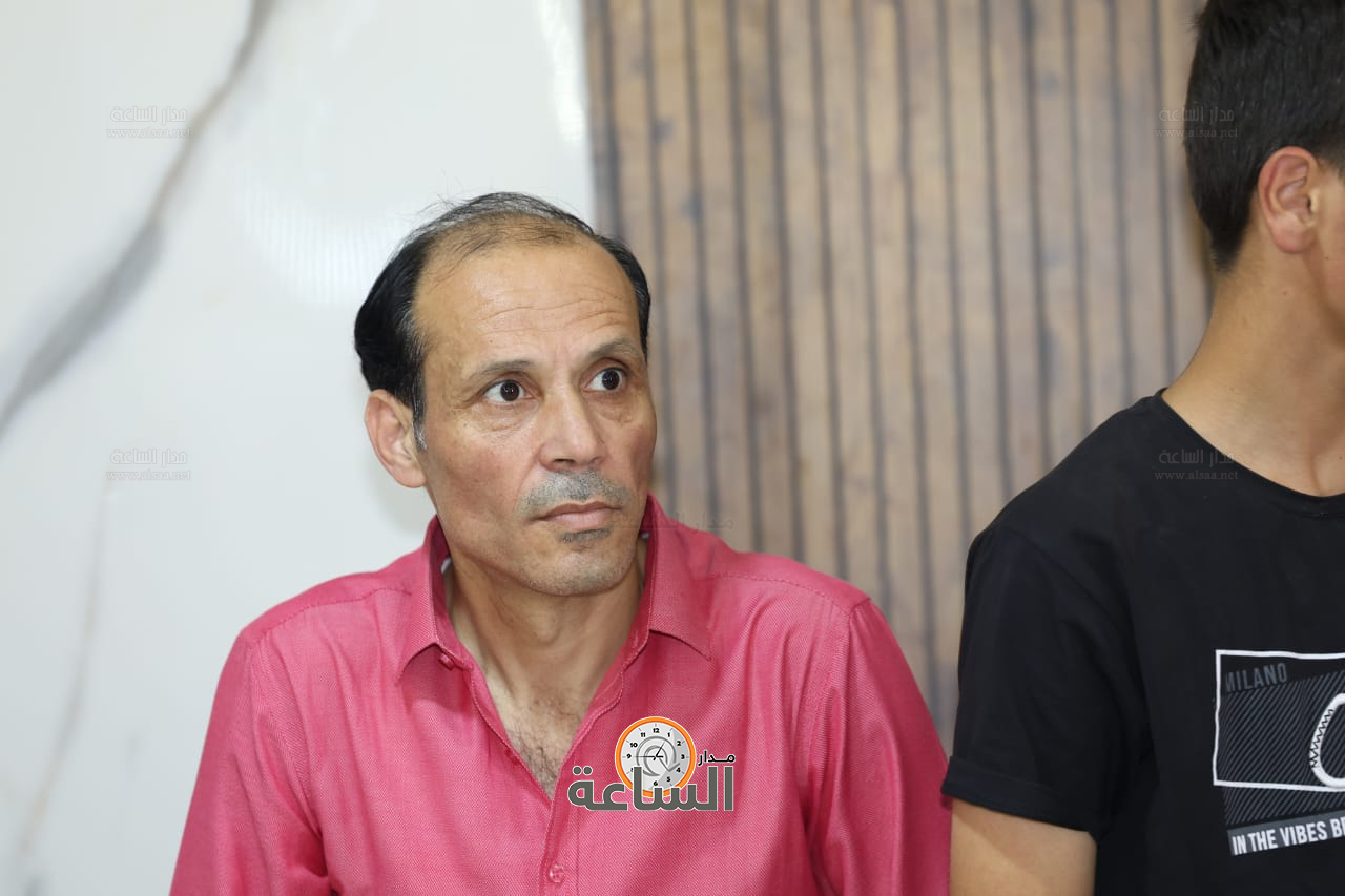 Madar Al-Saa Images 0.038813441838131624