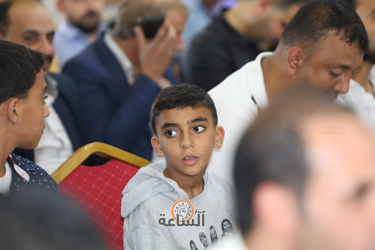 Madar Al-Saa Images 0.6416152034731346