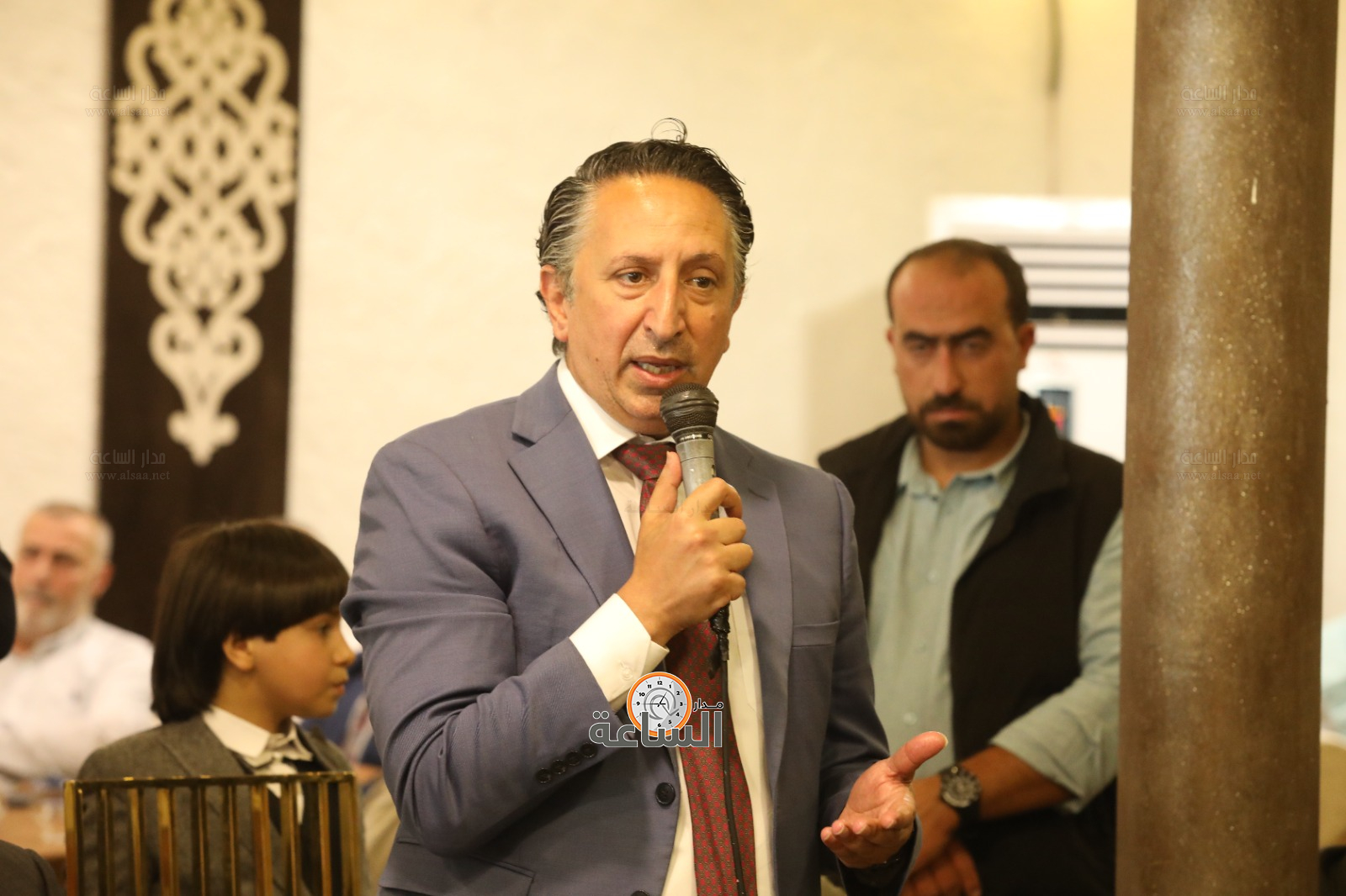 Madar Al-Saa Images 0.30527328597230785