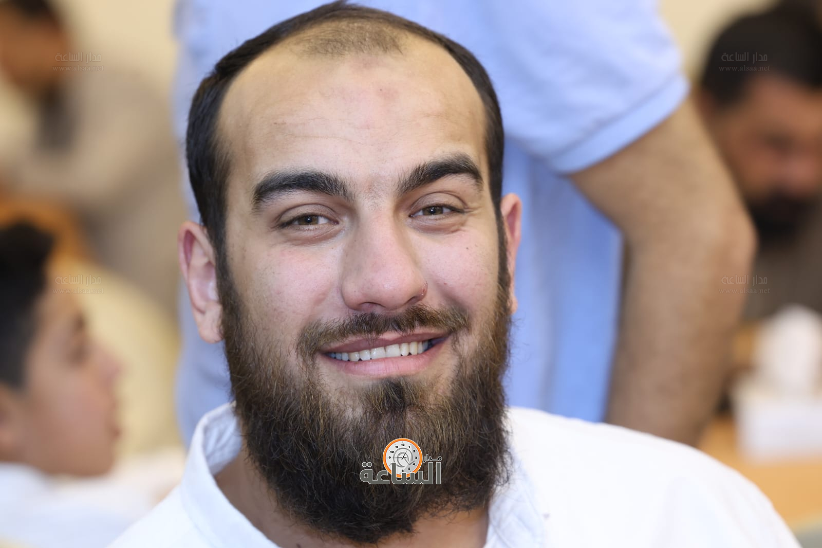 Madar Al-Saa Images 0.9810599885292146