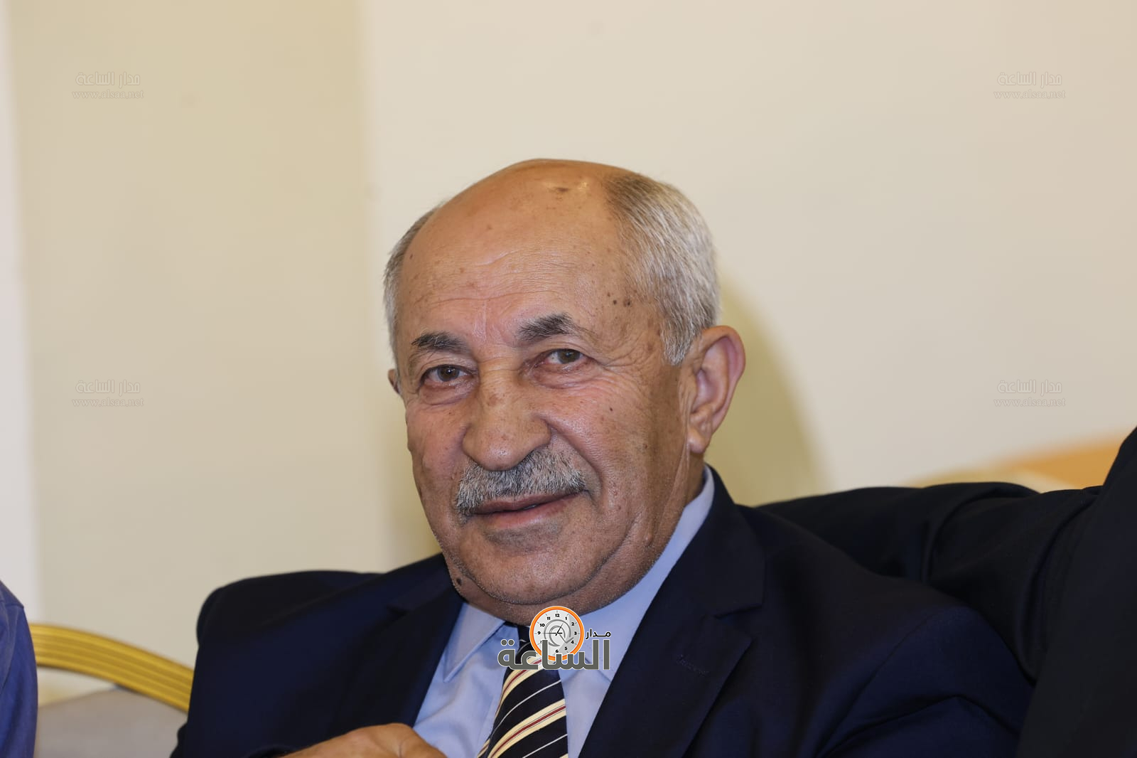 Madar Al-Saa Images 0.444023641574951