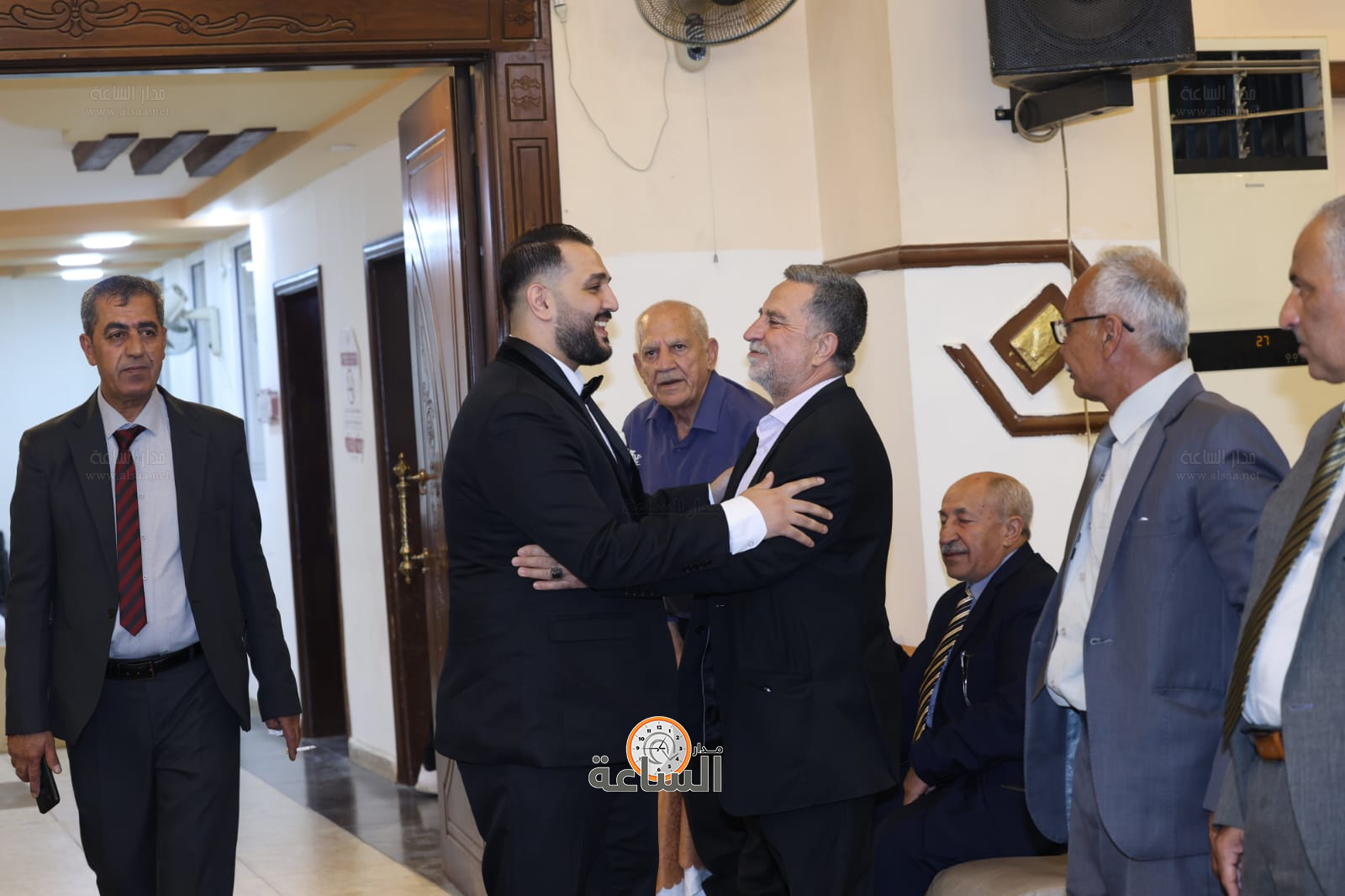 Madar Al-Saa Images 0.8941574502426591