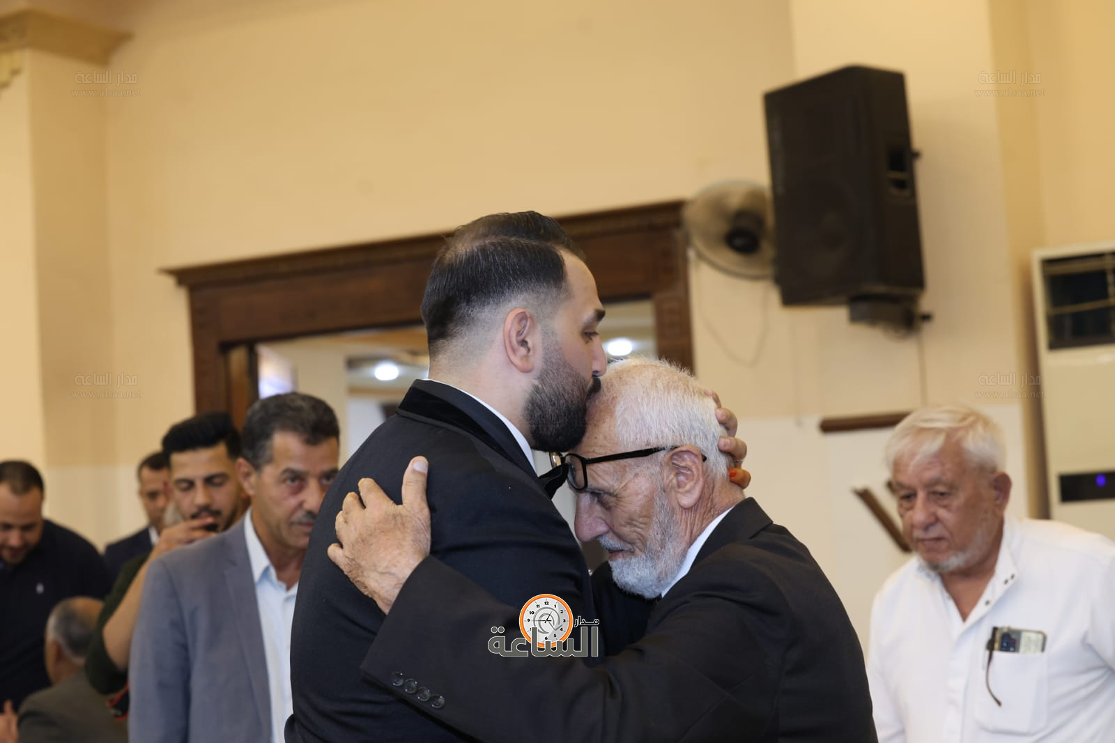 Madar Al-Saa Images 0.9731119668018477