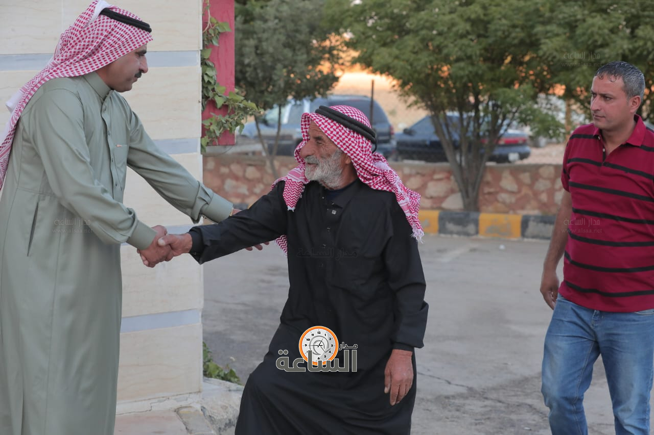 Madar Al-Saa Images 0.4466574025982172