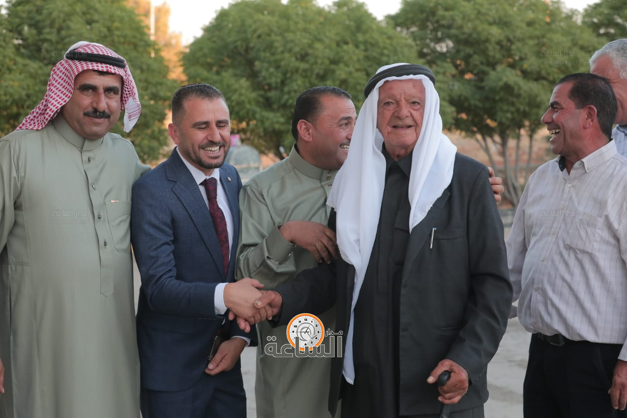 Madar Al-Saa Images 0.722505056750689