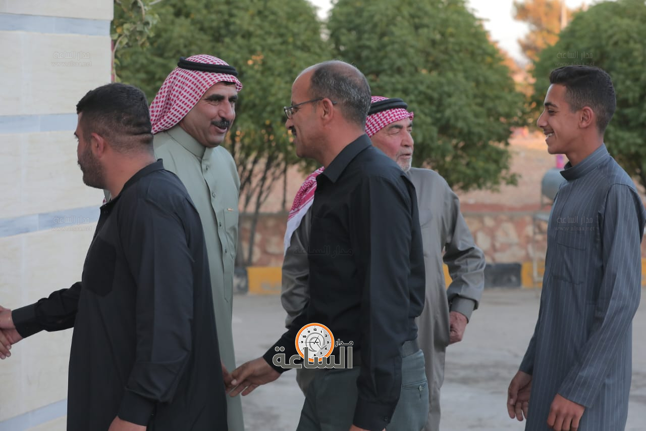 Madar Al-Saa Images 0.9591241946124965