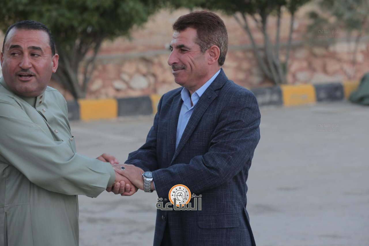 Madar Al-Saa Images 0.35731777428772227