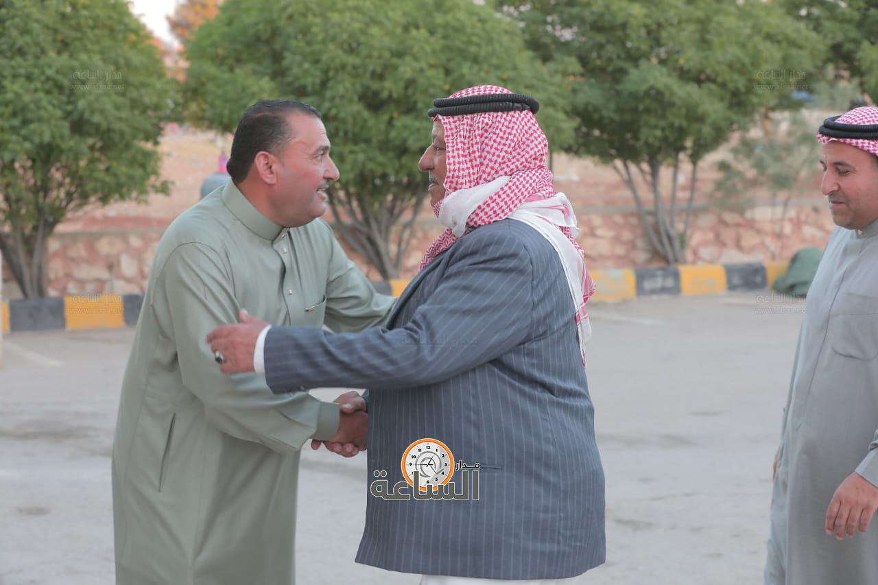 Madar Al-Saa Images 0.35906598593389216