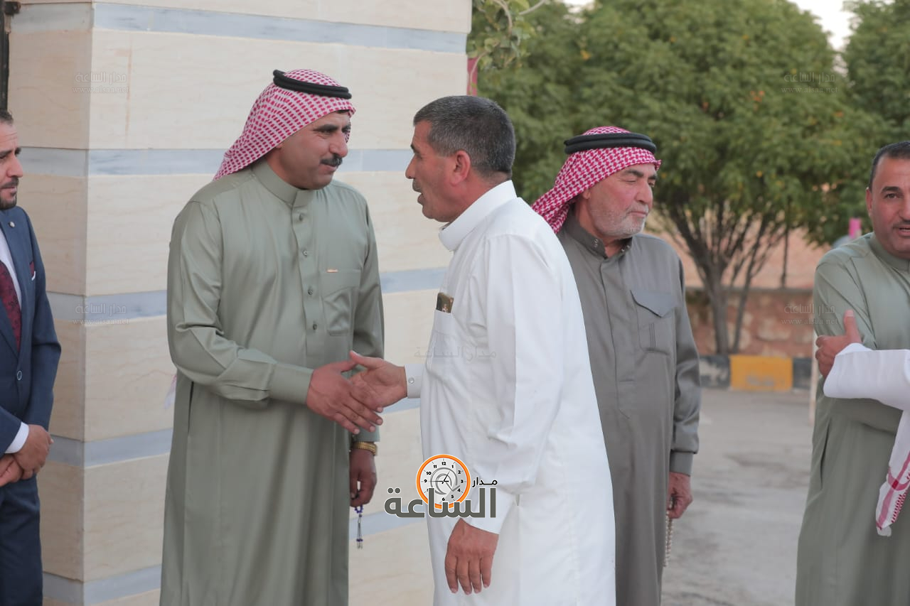 Madar Al-Saa Images 0.870520110132085