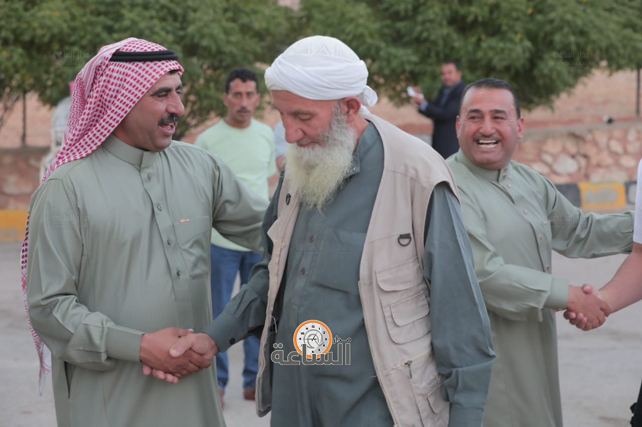 Madar Al-Saa Images 0.46218004693867687