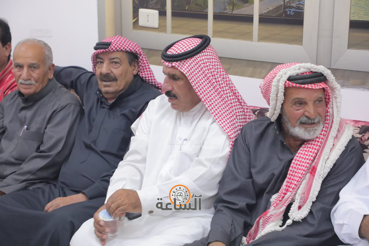 Madar Al-Saa Images 0.3282900095825476