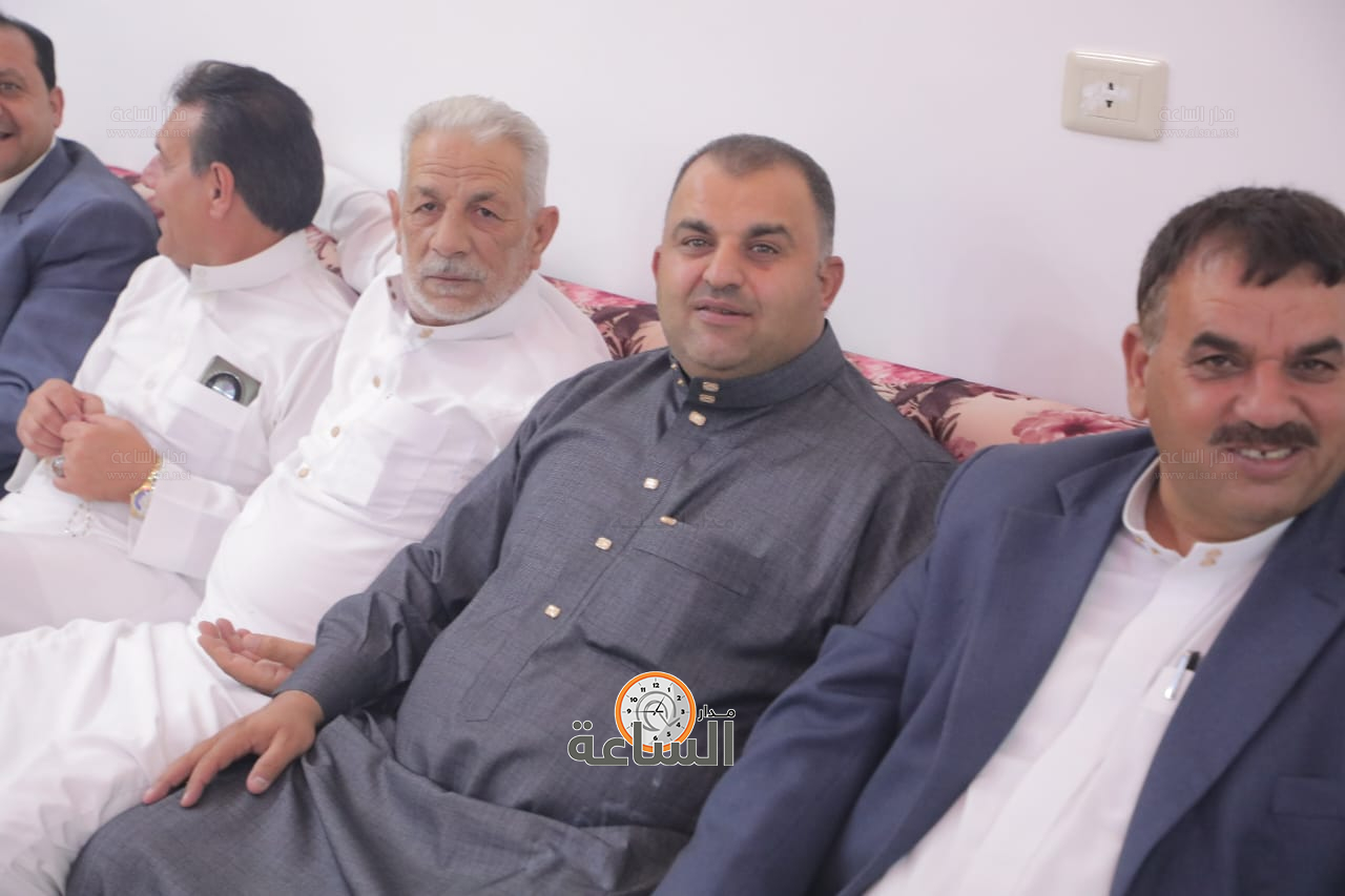 Madar Al-Saa Images 0.6397207291694267