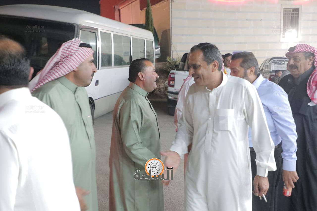 Madar Al-Saa Images 0.439012379358212