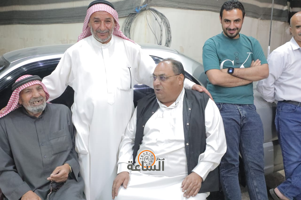 Madar Al-Saa Images 0.7120520458971379