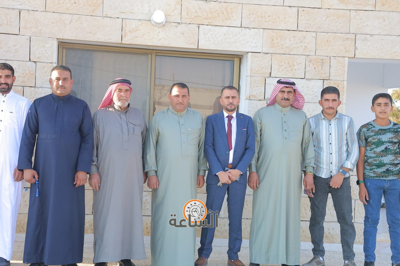 Madar Al-Saa Images 0.9611081577212176