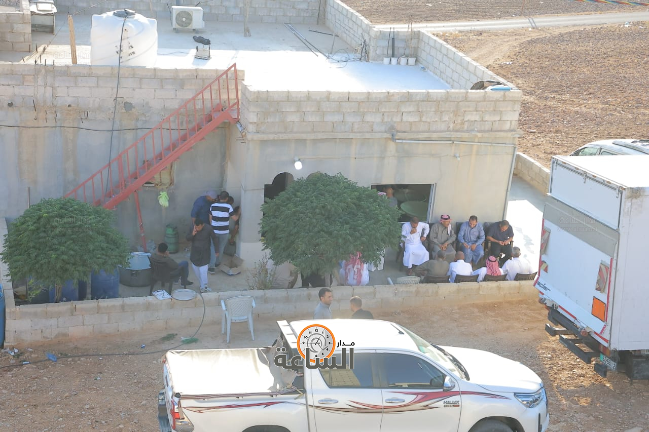 Madar Al-Saa Images 0.9833288112390071