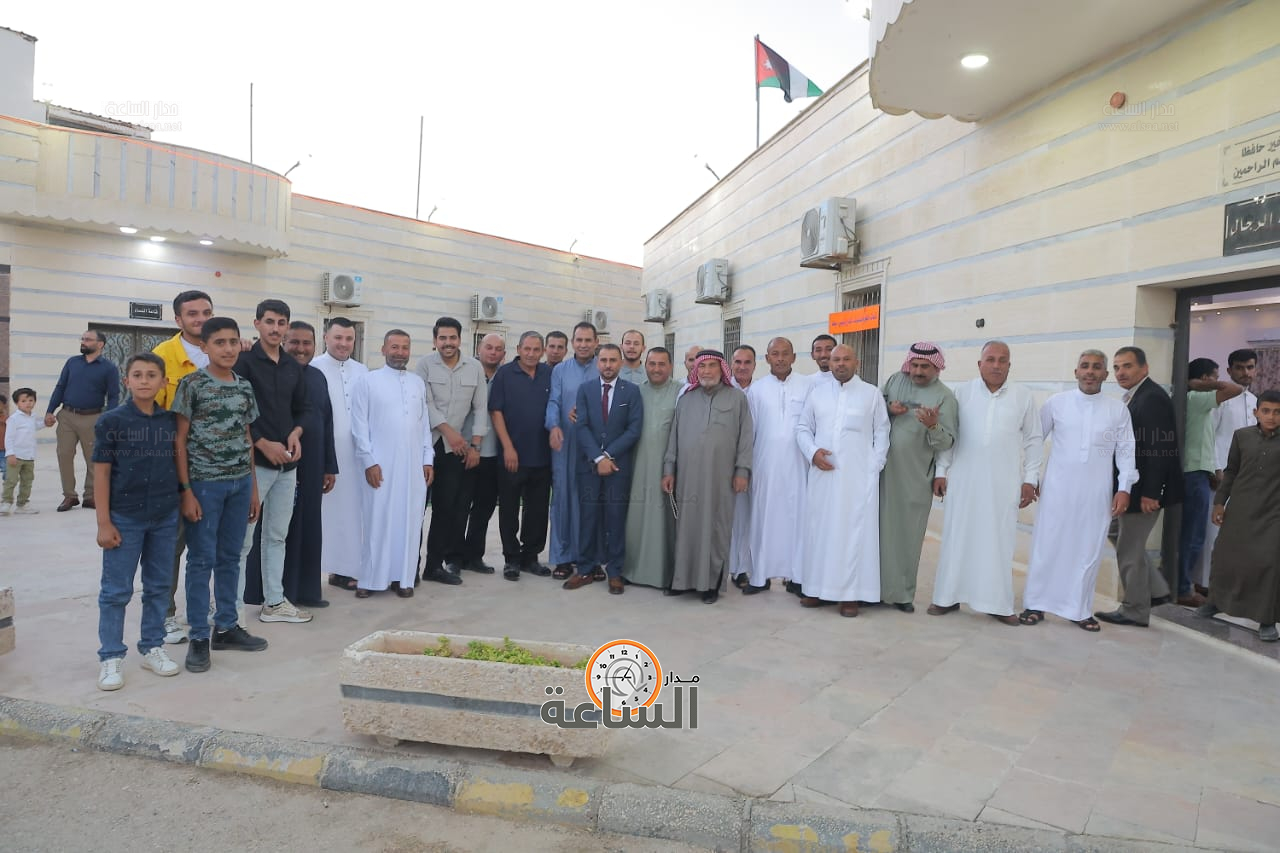 Madar Al-Saa Images 0.09649646896072972